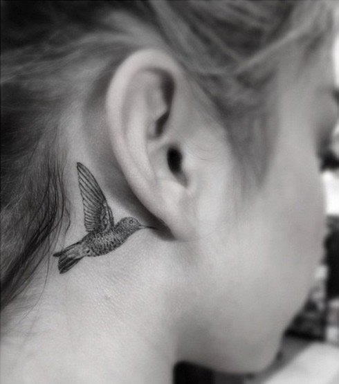 Tattoowali Studio - Worked on this beautiful hummingbird yesterday, hope  you guys like it. Thanks for watching 🙂 #hummingbird #bird #tattoos  #tattoowalistudio #bangalorediaries #bangaloretattooartist  #tattooartistmagazine #tattooartist | Facebook